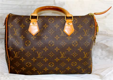 bauletto di louis vuitton|Borsa Speedy Louis Vuitton: i bauletti più belli e come abbinarli.